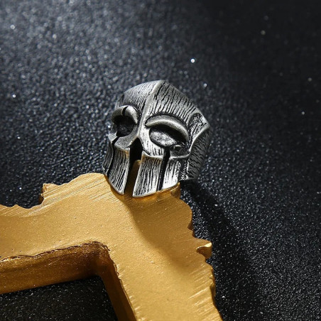 Bague Tête de Mort "Masque du Guerrier Perdu"