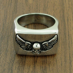 Bague Tête de Mort "Ailes du Jugement"