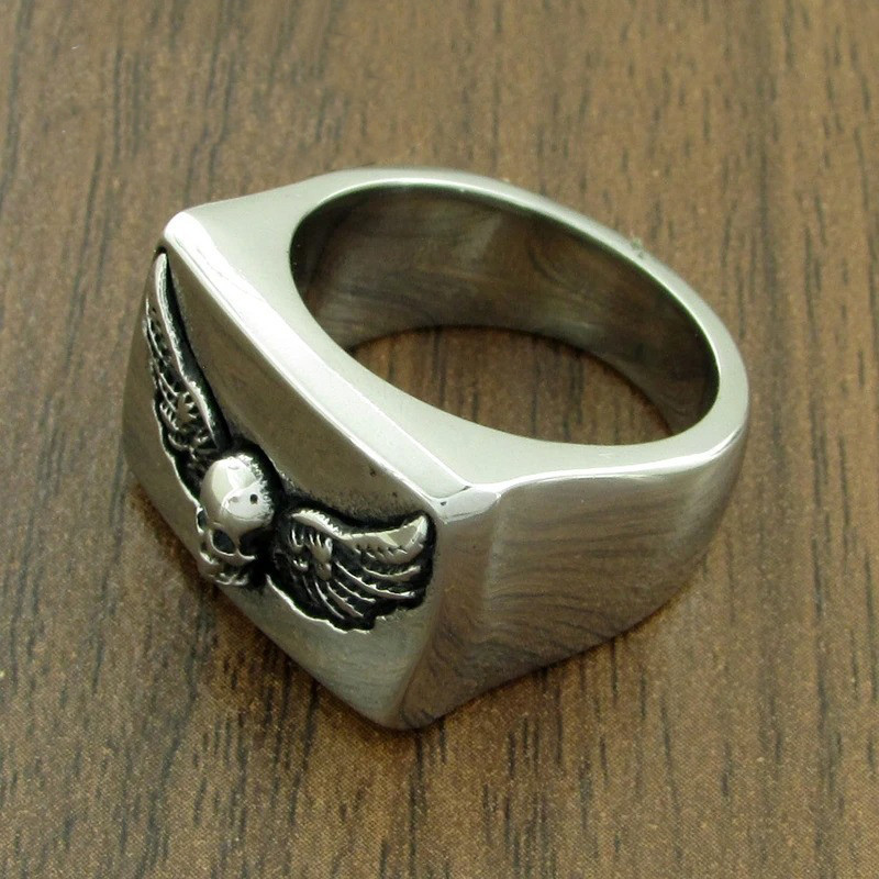 Avant Bague Tête de Mort "Ailes du Jugement"