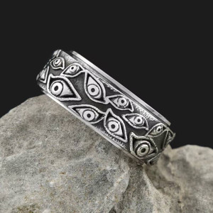 Magnifique Bague Œil d’Horus - Le Regard d’Argent de la Clairvoyance Anneau Rotatif