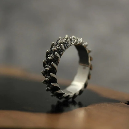 Avant Bague Rock Goth Anneau d’Os Sinueux