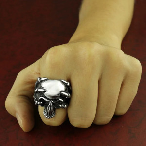 Bague Tête de Mort - Griffe Crânienne Sauvage