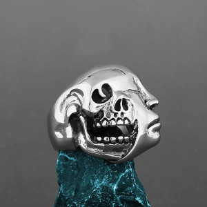 Avant Bague Tête de Mort - Masque de l’Ombre