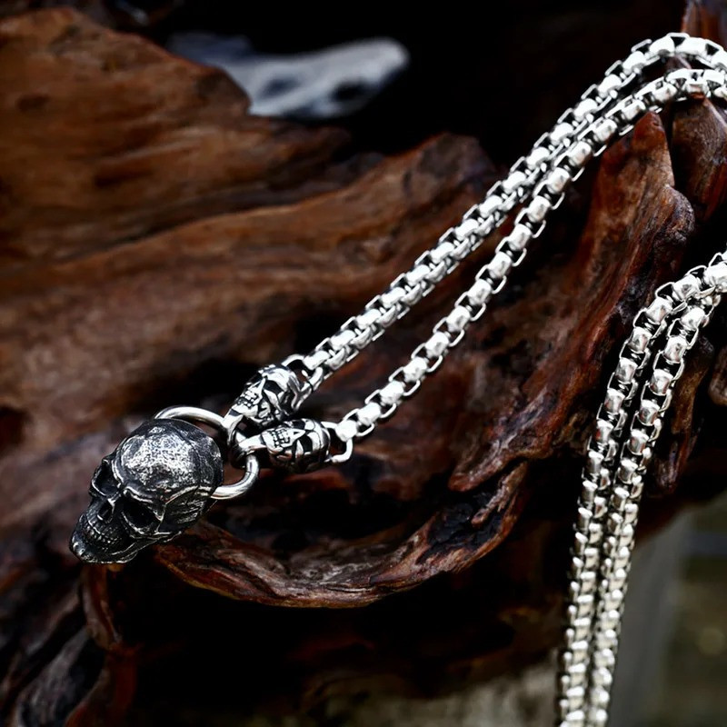 Collier Tête de Mort "Crâne du Temps Perdu"
