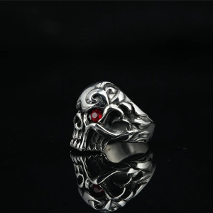 Bague Tête de Mort Œil Ardent Couleur Rouge