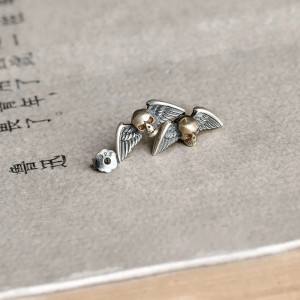 Vue de Face Boucles d’Oreilles Tête de Mort "Ailes de l’Ange Déchu" - Argent 925