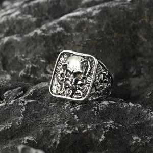 Avant Bague Tête de Mort “Totem des Abysses”