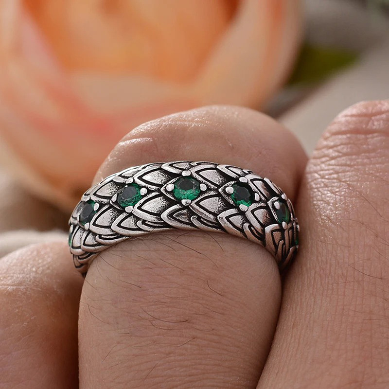 Vue Portée Bague Rock “Serpent Émeraude” - Argent 925