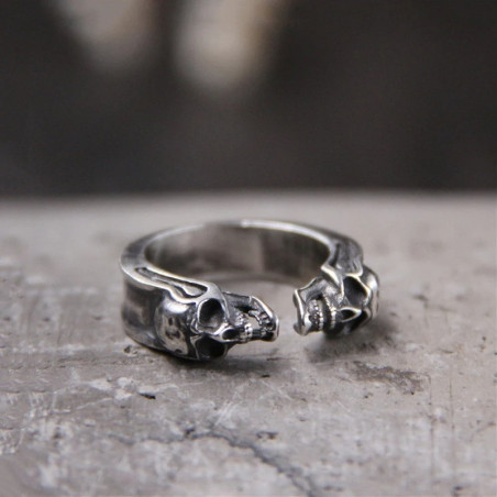 Avant Bague Tête de Mort “Duel des Âmes”