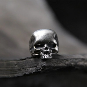 Bague Tête de Mort Ténèbres & Memento Mori "Le Crâne Immortel" - Argent 925