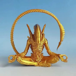 Statuette Alien Zenomorphosis "Sérénité du Néant" Couleur Or