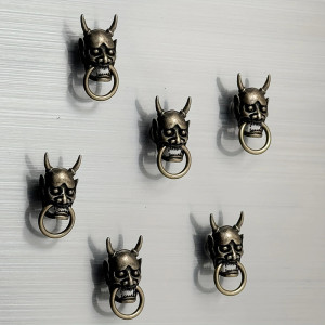 Vue de Face Magnets Démoniaque "Anneaux des Enfers" - Lot de 6 !