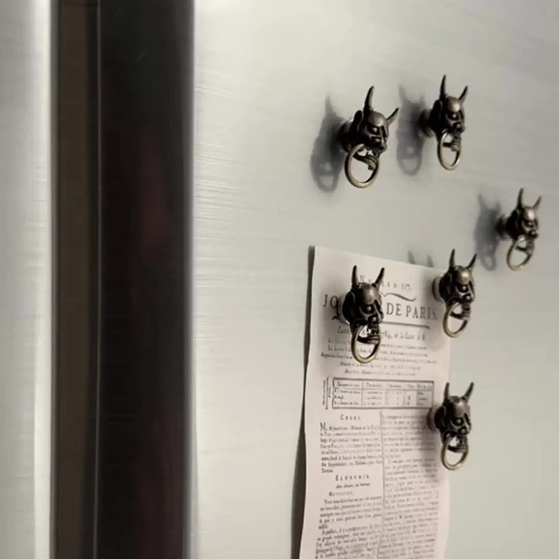 Magnets Démoniaque "Anneaux des Enfers" - Lot de 6 !