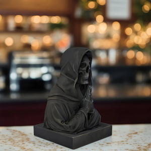 vue de Cote Statuette Tête de Mort "Moine des Ombres"