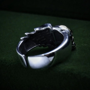 Vue Arrière Bague Tête de Mort “Ange Déchu de l'Ombre Doré” - Argent 925