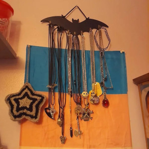 Avant Porte-Clés Mural Chauve-Souris & Porte-Bijoux Gothique - Organisateur 7 Crochets (29cm)