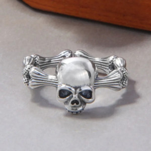 Bague Tête de Mort “Duel des Âmes” en Argent 925
