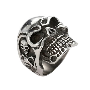 Bague Tête de Mort - Crâne Souverain aux Os Enlacés