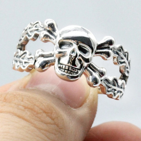 Bague Tête de Mort « Croix des Os Ancestraux » en Argent 925