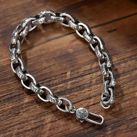 Avant Bracelet Chaîne Gothique "Mantras Gravés de l’Éternité"