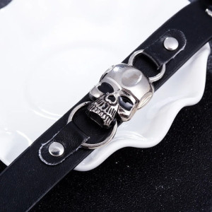 Vue détaillée Bracelet Tête de Mort Cuir "Crâne d’Acier Rebelle"
