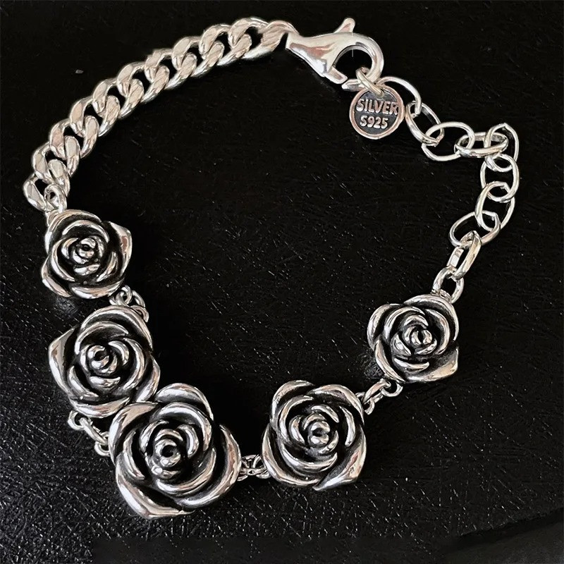 Bracelet Rose Gothique en Argent 925 "Étreinte Florale Nocturne"