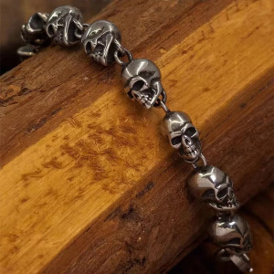Détails du Bracelet Tête de Mort Crânes Enchaînés de l’Ombre