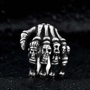 Bague Main Squelettique Goth en Argent 925 « Étreinte d’Outre-Tombe »