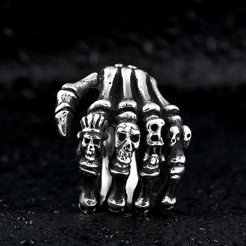 Bague Main Squelettique Goth en Argent 925 « Étreinte d’Outre-Tombe »