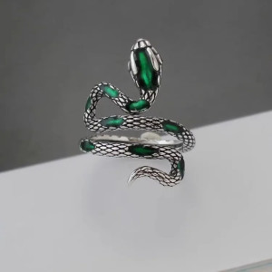 Avant Bague Serpent Enroulé en Argent 925 « Venin d’Émeraude »