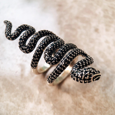 Bague Serpent Envoûtant Pavée Noire - Argent 925 « Hypnose Nocturne »