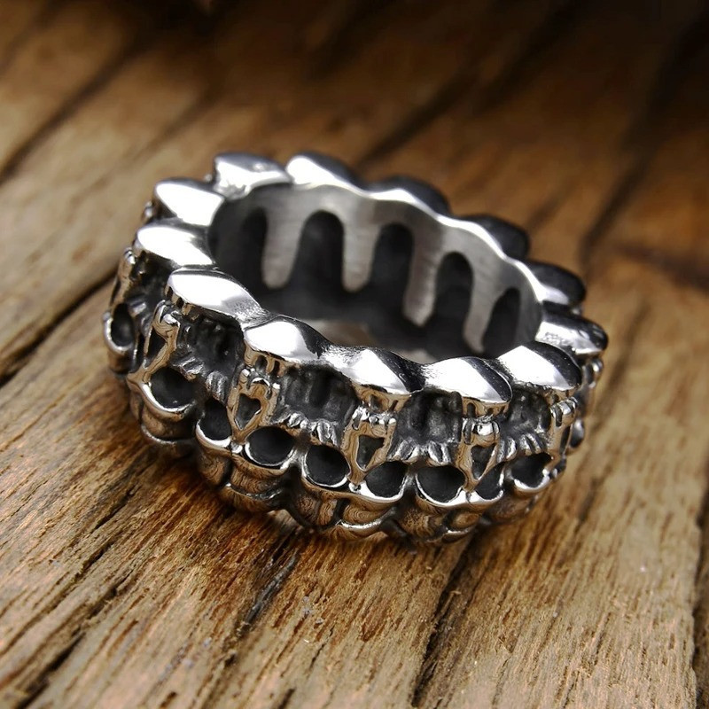 Bague Tête de Mort "Couronne des Crânes"