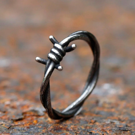 Bague Punk Rock Fil Barbelé "Frontière Intérieure"