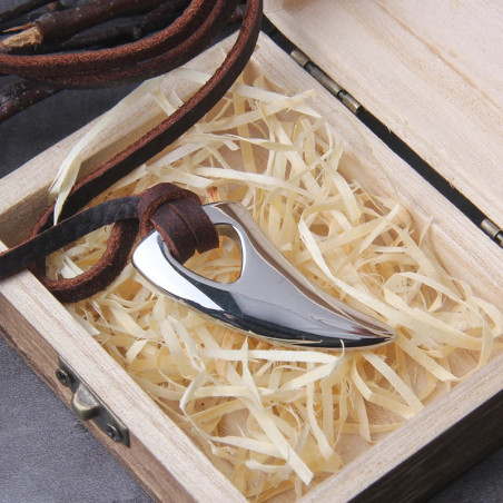 Collier Tribal  - Dent de Requin Sauvage