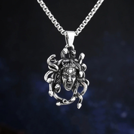 Collier Gothique - Méduse des Ombres