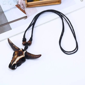 Collier Tribal Rock "Crâne de Taureau"