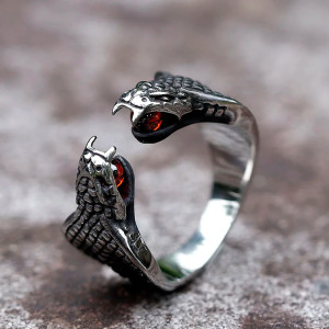 Bague Rock “Etreinte du Cobra”