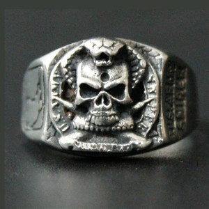 Bague Tête de Mort Militaire - Sniper des Ombres