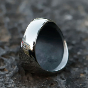 Vue Arrière Bague Tête de Mort Goth "Soleil Funéraire"