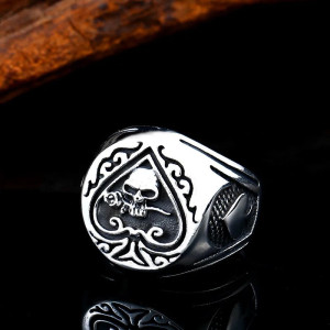Bague Tête de Mort Rock As de Pique - “L’As des Ombres”