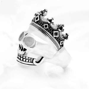 Bague Tête de Mort Crâne Couronné Roi des Ombres