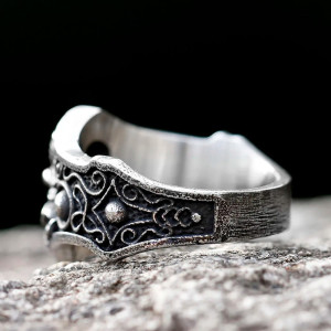 Bague Kraken Barbe de Sage Gothique - Le Guide des Ombres des Mers