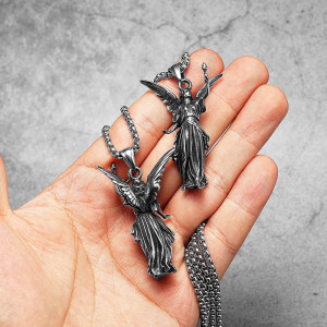 Collier Gothique "Ange de la Rédemption"