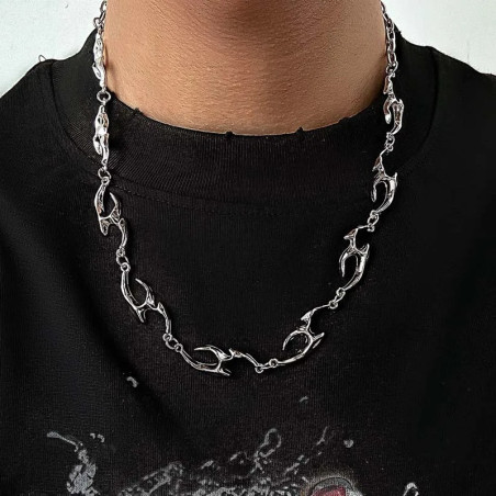 Collier Goth Chic Serment Brisé | Bijou Élégance Sombre
