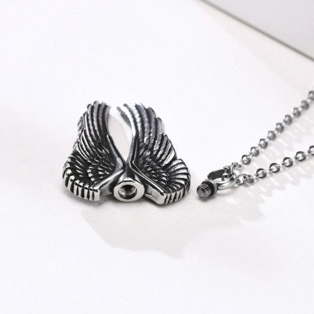 Détails accroche du Collier Rock Ailes d’Ange Veilleur des Âmes