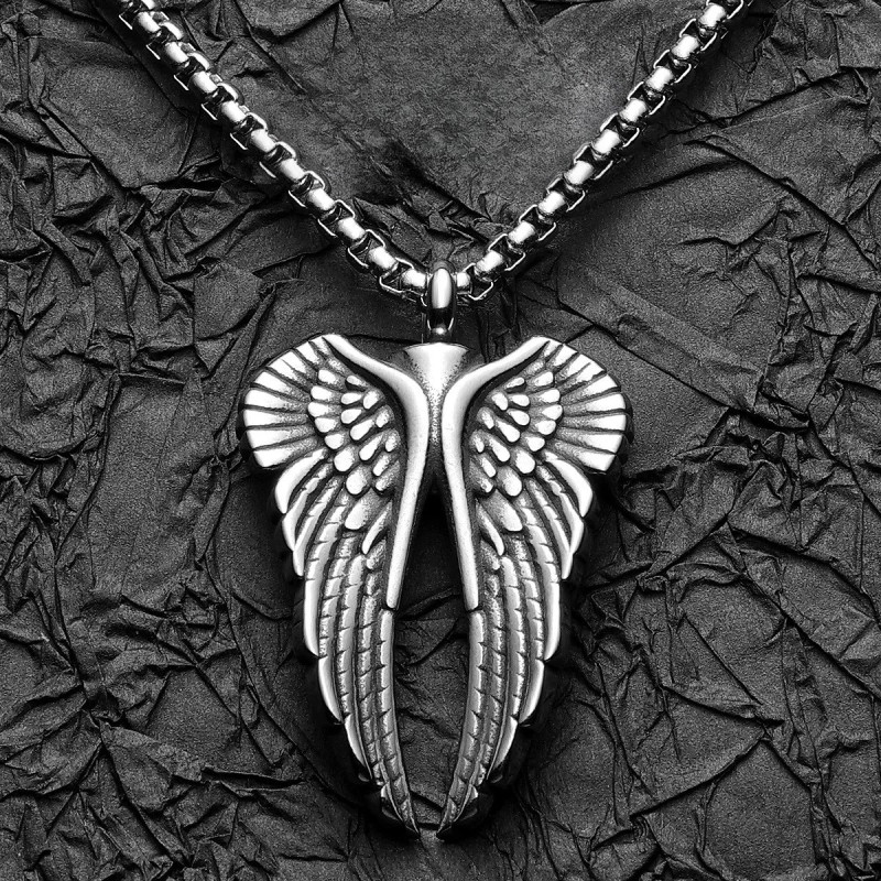 Vue de Face Collier Rock Ailes d’Ange Veilleur des Âmes