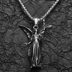 Magnifique Collier Gothique Ange de la Rédemption