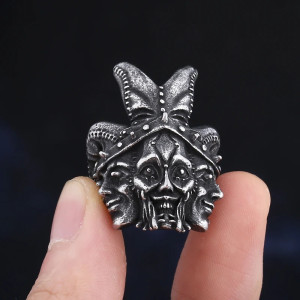 Bague Gothique Bouffon Maléfique