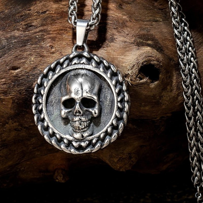 Magnifique Collier Tête de Mort - Sceau des Ténèbres