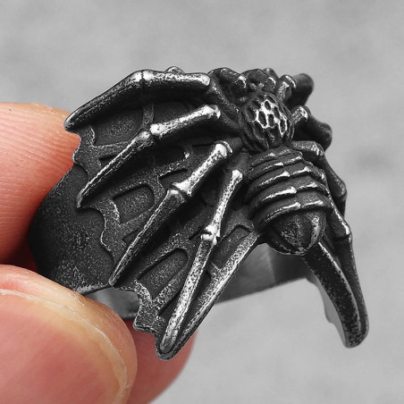 Bague Rock Araignée Veuve Noire d’Acier Brut